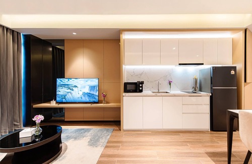 Pratumnak Hill Hotel | Beverly Mountain Bay, Trademark Collection By Wyndham