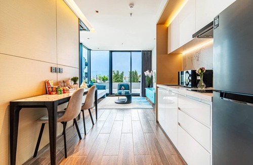 Pratumnak Hill Hotel | Beverly Mountain Bay, Trademark Collection By Wyndham