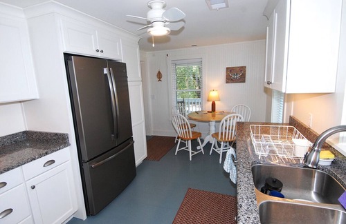 Ocracoke Casa | Beverly's House: cerca del puerto y las tiendas de Silver Lake