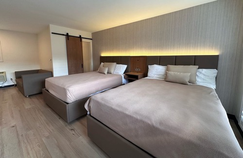 Fairfax District Hotel | Bevonshire Lodge Motel