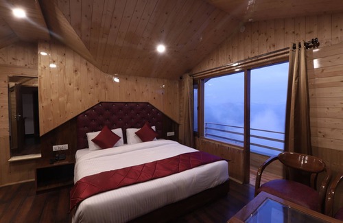 Fagu Hotel | Beyond Stay Himalayan Cottage Kufri