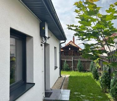Weststadt Apartamento | Bezauberndes Gästehaus mit Terrasse