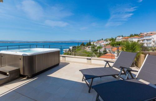 Dramalj Apartamento | Bezauberndes Studio nur 100 Meter zum Strand mit Sauna, Whirlpool, Meerblick, WiFi