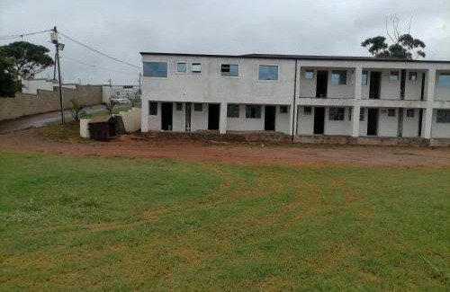 Kingsborough Apartamento | BF Dlamini Guesthouse