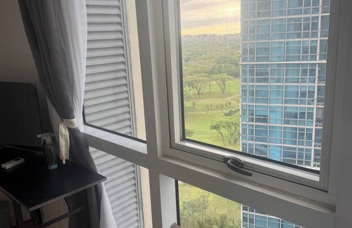 Forbes Park Condominio | BGC Cheap Condo in BGC 5thavenue -23rd Street