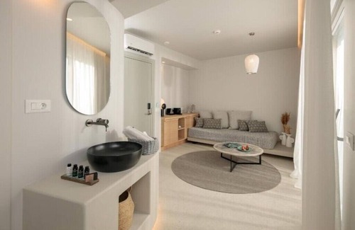 Naxos Town Apartamento | BH044 - C - Suite Naxos