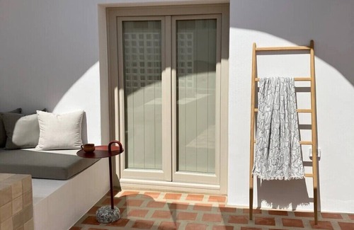 Fira Apartamento | BH940 - C - Suite Sanrotini