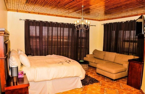 Bulawayo Cama Y Desayuno | Bhimi Getaway Guest House