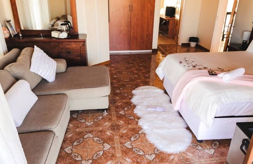 Bulawayo Cama Y Desayuno | Bhimi Getaway Guest House