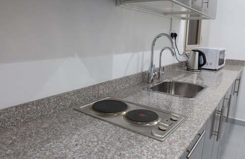 Salmiya Apartamento | BHomed