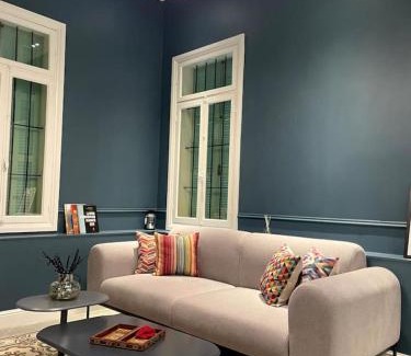 Gemmayzeh Apartamento | Bhub Room 204 in Gemmayze