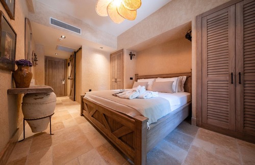 Bozcaada Hotel | Bi Ada Otelleri