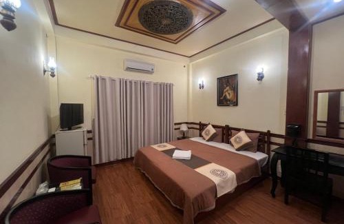 Downtown Ho Chi Minh City Hotel | BI SAIGON HOTEL - Bui Vien WALKING STREET