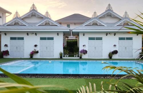 Cha-am Complejo | Bianco House Resort