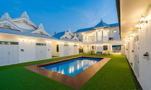Cha-am Complejo | Bianco House Resort