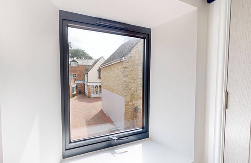 Bicester Apartamento | Bicester Court Lodge The Garth Room | Bicester Holiday Let | 1 Bed & Sleeps 2