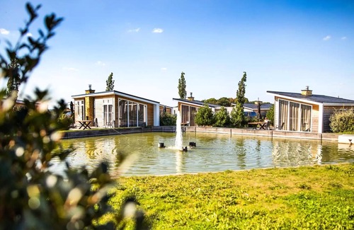 Gasthuis Villa | Biebosch - Sunshower