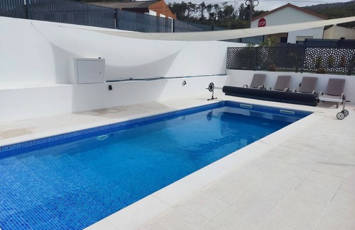 Quiaios Casa | Bienvenue au Paradis Marin : Villa Avec Piscine Chauffée à 5 Minutes de la Plage