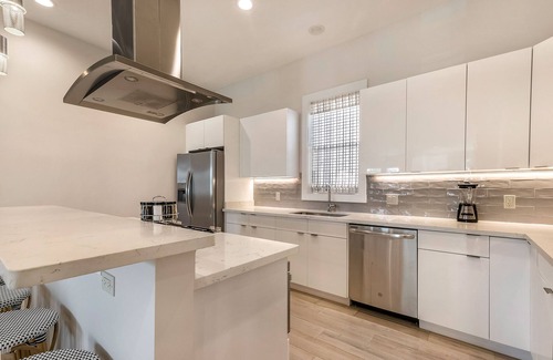 Mid-City Condominio | Bienville 4BR Stunning Townhouses Mid City