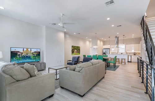 Mid-City Condominio | Bienville Townhouse in Mid City near FQ