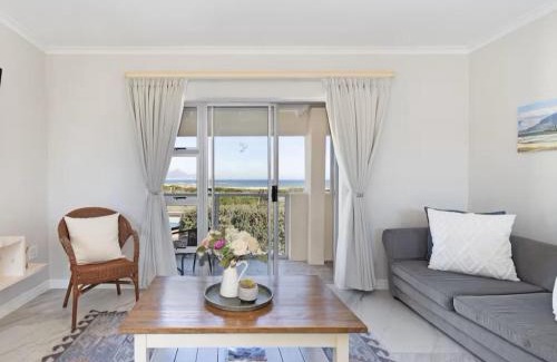 Trawal Apartamento | Big Bay Beach Club 22 Bloubergstrand