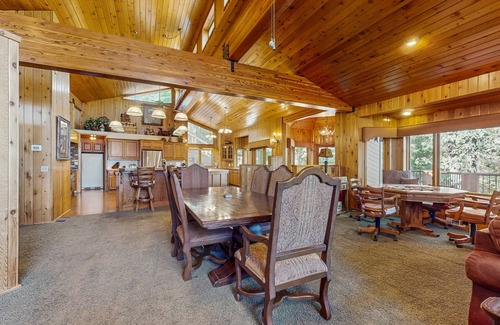 Fawnskin Cabina | Big Bear 7th Heaven #714