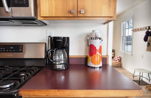 Blanding Casa | Colorful BIG Bear Home 5br 2ba-Epic Art!