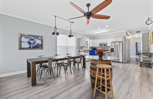 Garden City Casa | Big Bear Coastal Cabin
