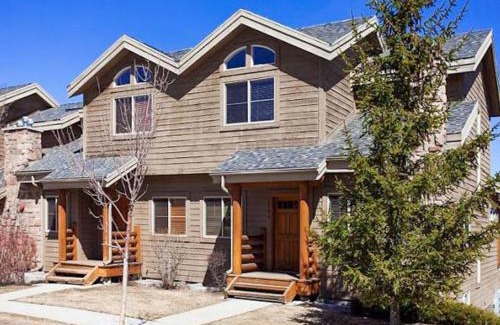 Bear Hollow Village Casa | Big Bear Hollow House