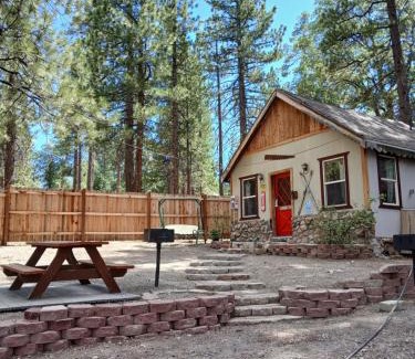 The Village Casa | Big Bear Lake - Tulip Lane Cabin #26