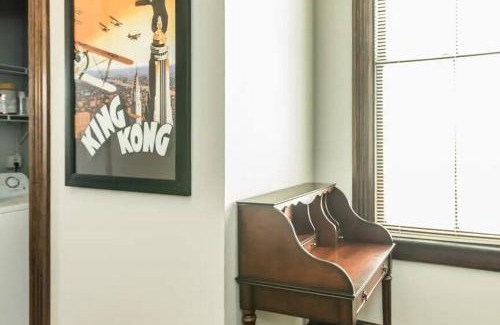 Savannah Victorian District Casa | Big Blue House - Both Units - Near Forsyth Park