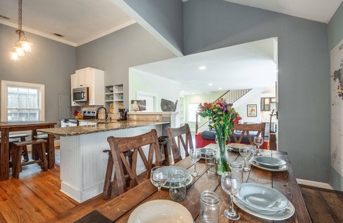 Shelby Hills Casa | Big Blue - Nashville's Premiere Home for Groups