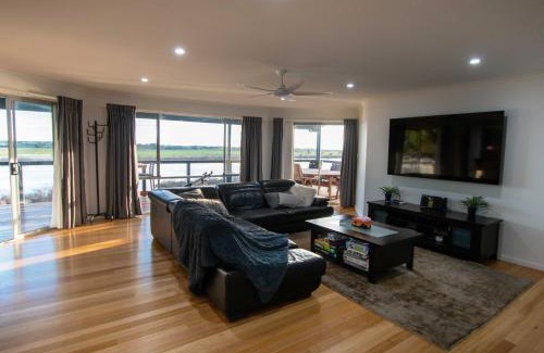 Seymour Casa | Big Blue Tailem Bend