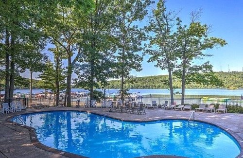 Lake Harmony Estates Casa | Big Boulder Lake, Lake Harmony, PA 5 Bedroom home!