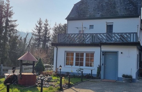 Krov Cama Y Desayuno | Big Buddha - Guesthouse Natural Mosel