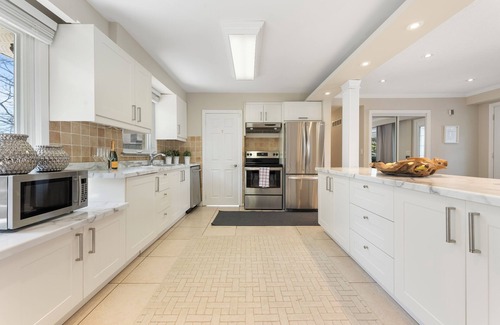 Richmond Hill Casa | Big Family Home with 5 Bedroom/3 Bathroom(sleep 11+)