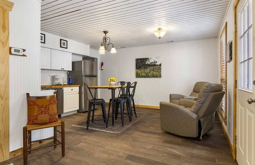 Leakey Casa | Big Fern Cabin in Leakey
