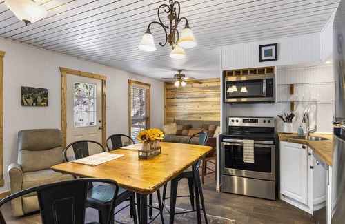 Leakey Casa | Big Fern Cabin in Leakey