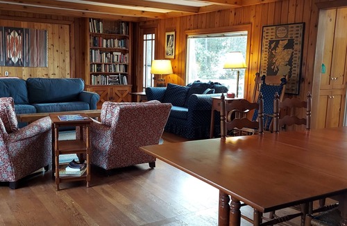 Glen Arbor Cabaña | Big Glen Lake 4 Bedroom Private Cove