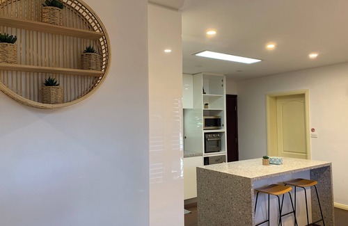Wakeley Casa | Big house 6 bedrooms, free parking