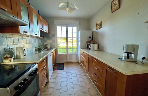 Penestin Villa | Casa Grande frente al mar con un gran jardín