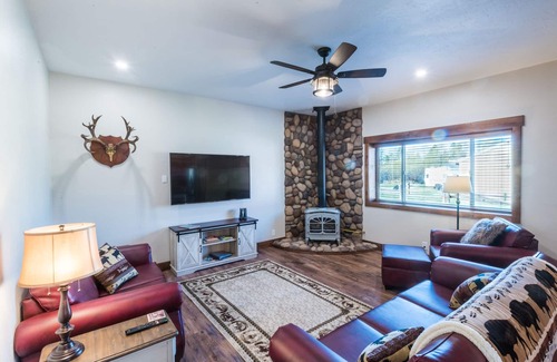 Pinedale Casa | Big Kitchen