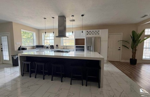Pinehurst Of Atascocita Casa | Big Lakeside house 10 beds and Pool table