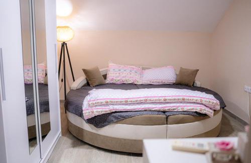 Bijeljina Apartamento | Big Lale UR