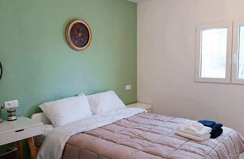 Lliria Casa | Big lawn villa in City of music, near equestrian center,outdoor fun,orchard