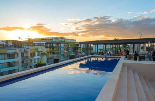Luis Donaldo Colosio Apartamento | Big loft 2br 2.5bth one block the beach