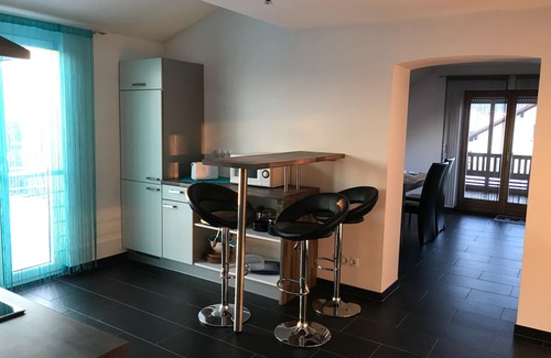 Wiesenfelden Apartamento | Grande, moderno y cómodo! Apartamento en el bosque bávaro frente