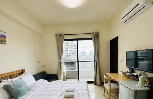 Zhubei Casa | Big Open Space, With Amazing Views and Natural Light