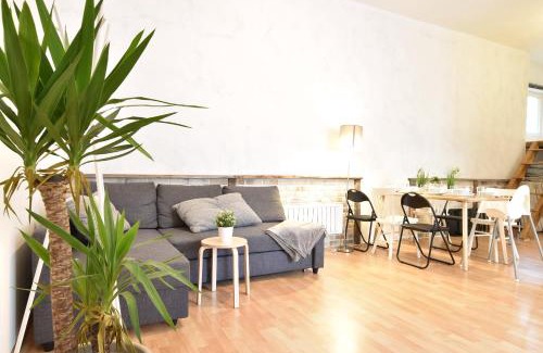 Wilten Apartamento | Big place in city center with parking