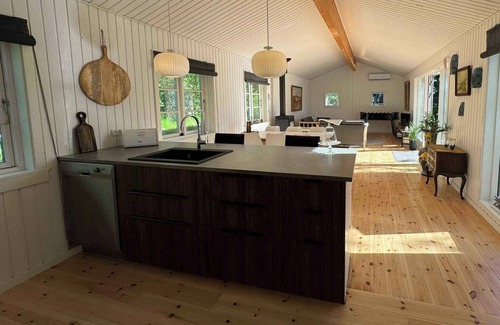 Grevinge Casa | Big renovated cottage with soul and love